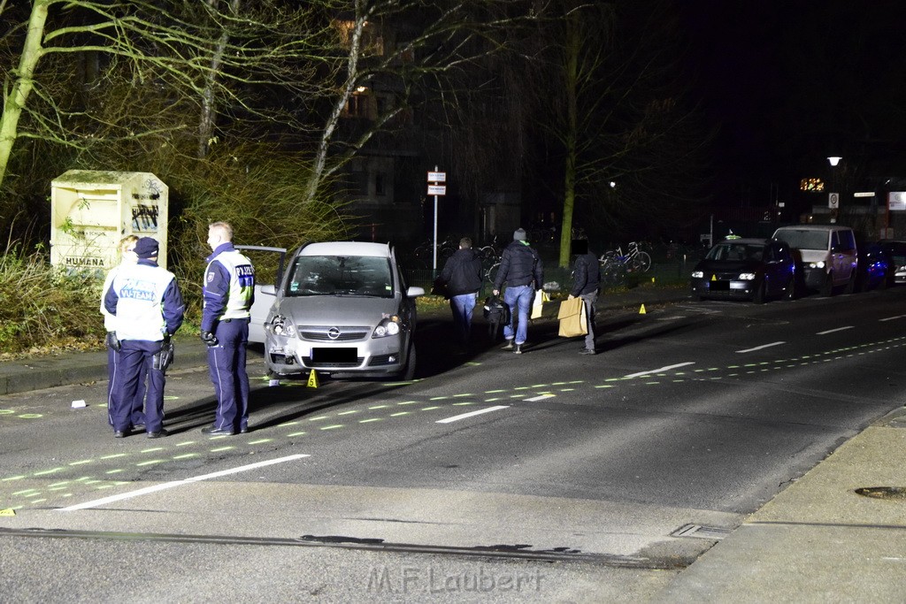 VU Schlaegerei Schiesserei Koeln Porz Gremberghoven Ratherstr P34.JPG - Miklos Laubert